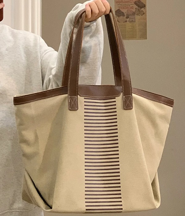 Fall Commuter Canvas Bag Fall Commuter Canvas Bag